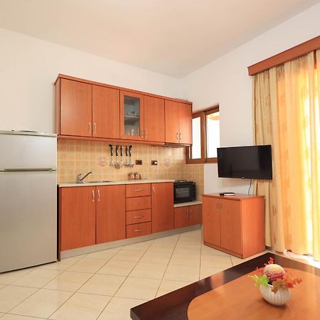 Kejsi Apartaments Sarandë Exterior foto